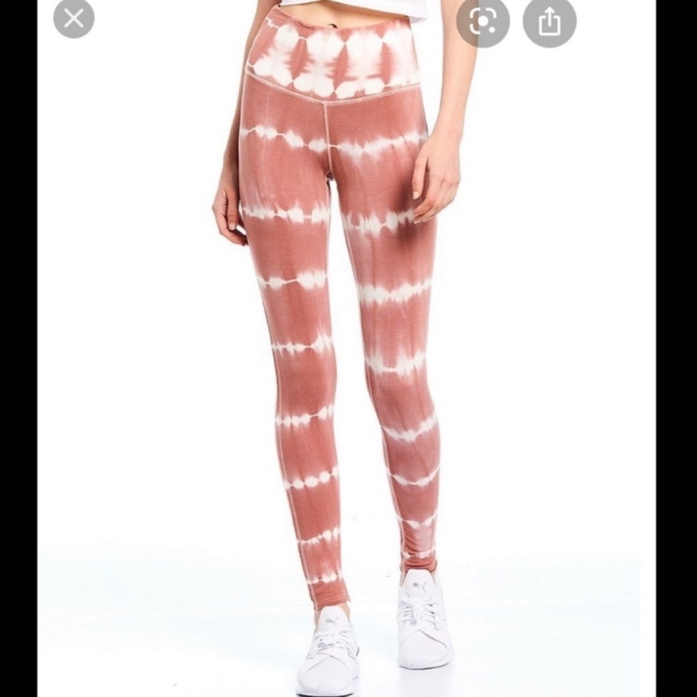 ✨RARE✨Free People Movement Tie-dye Essential Leggings